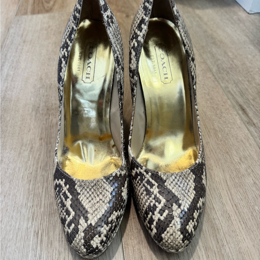 Coach Women's Snakeskin Heels - Brown and Cream